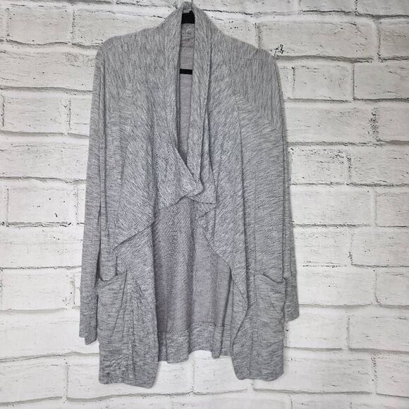 Athleta Solid Gray Draoe Front Cardigan Long Sleeve Stretch Womens Small Casual - Picture 1 of 15